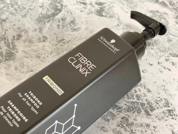 シュワルツコフ　ファイバークリニクス トライボンド シャンプー