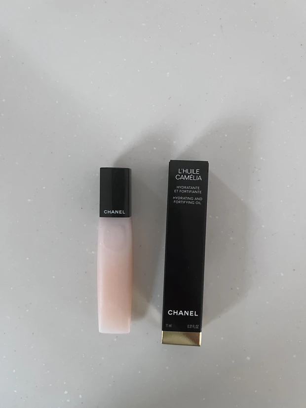 【潤ツヤ美爪メイク】夏も爪は乾燥している😱おすすめセルフネイルケア《CHANELネイルオイル＆ヴェルニ》美は細部に宿る♡_2_1