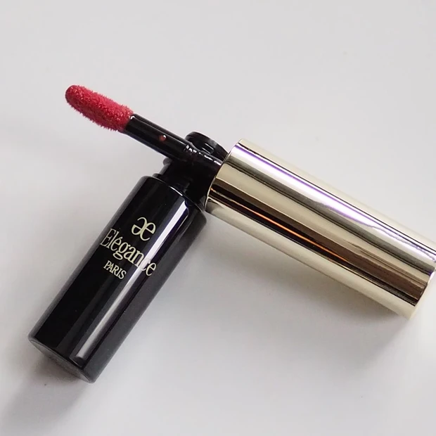 クラルテ ルージュ ビジュー 102