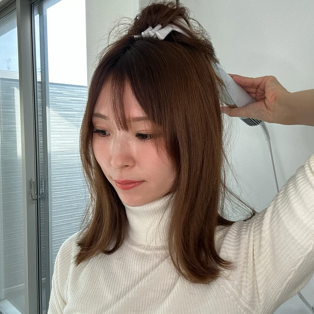 【神崎恵さん愛用ドライヤー】乾燥でバサつく髪に変化！リファ ビューティックリセッターでふんわり小顔ひし形ヘア_3_1