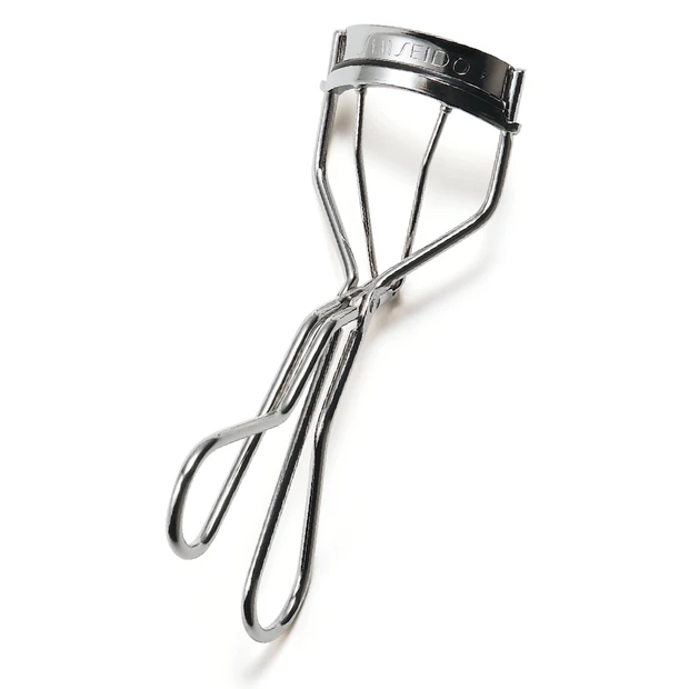 1位 資生堂 アイラッシュカーラー