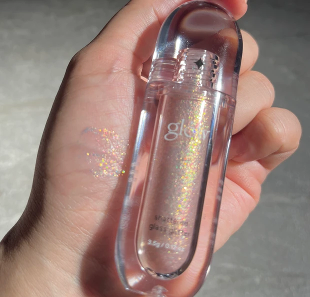 グロー グラスグリッター プレジャーズ Qoo10 メガポ メガ割 涙袋 涙袋メイク glow グリッター