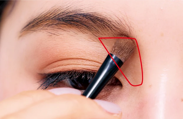 トレンド眉 「ふわゆるアーチ眉」の描き方7