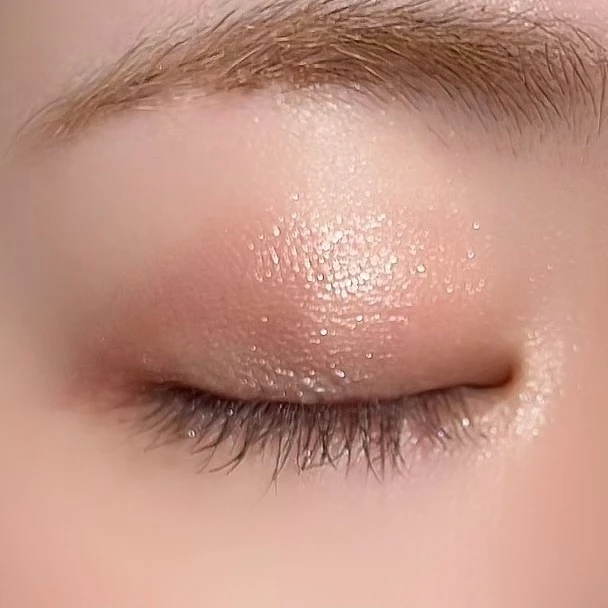 マジョリカマジョルカ(MAJOLICA MAJORCA)シャドーカスタマイズ(フローティング)BR701 花言葉