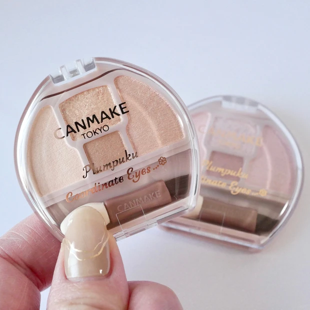 キャンメイク(CANMAKE)プランぷくコーデアイズ 01 アプリコットプランぷく 02 サクラプランぷく