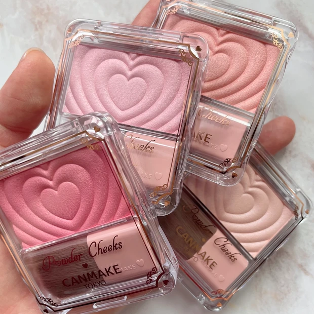 キャンメイク　パウダーチークス　ハート
