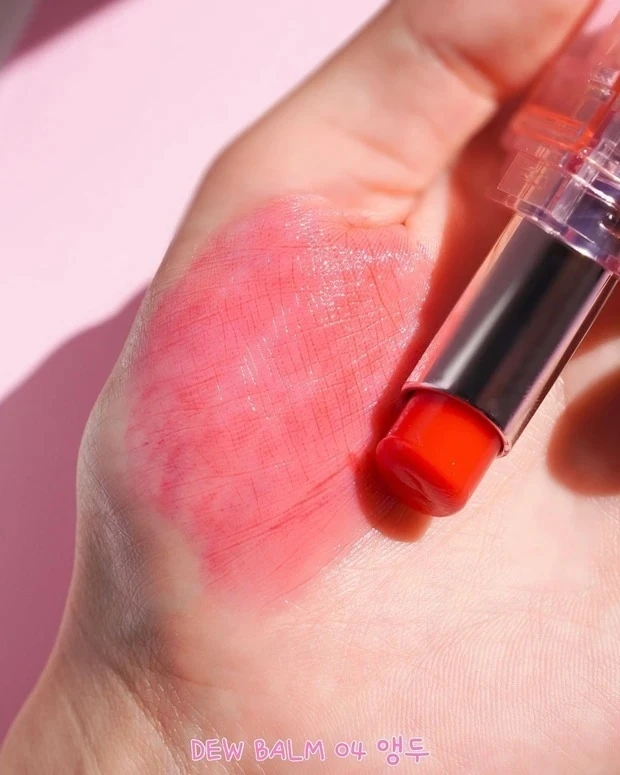 AMUSE デューバーム 各￥2200　スウォッチ