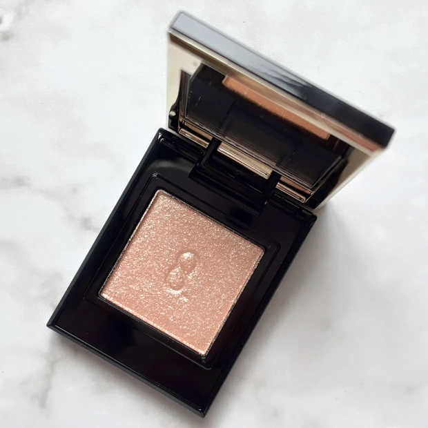 スック　アイシャドウ　l01