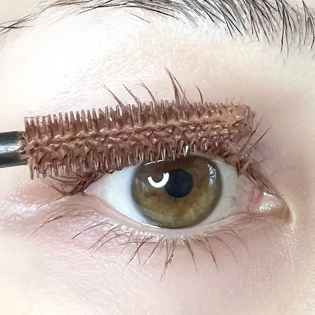 【Qoo10購入品】300円台で買えるマスカラがスゴかった!2本の総額約700円のマスカラ徹底レビュー!_1_3