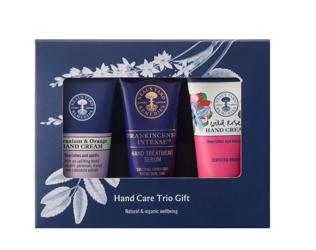 ニールズヤード　ハンドケアトリオギフト　クリスマスコフレ2025