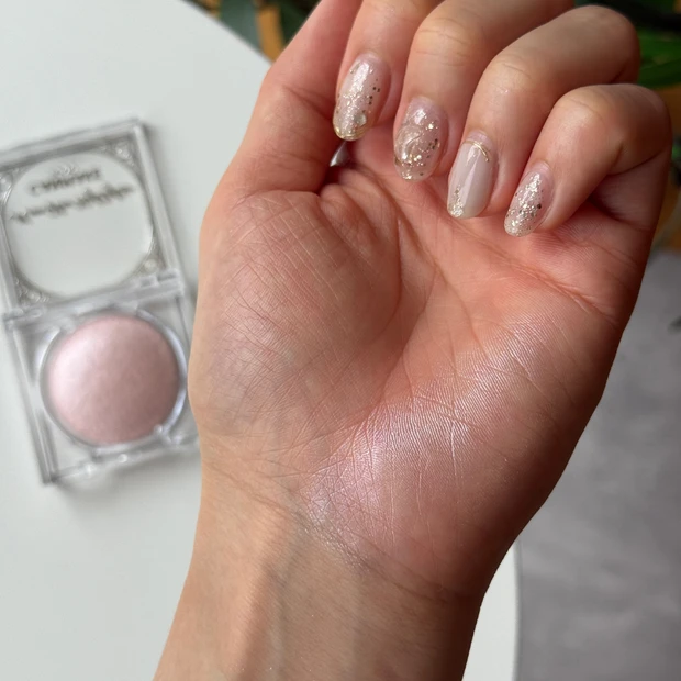 CANMAKE キャンメイク ムーングロウハイライター 02ムーングロウピンク スウォッチ