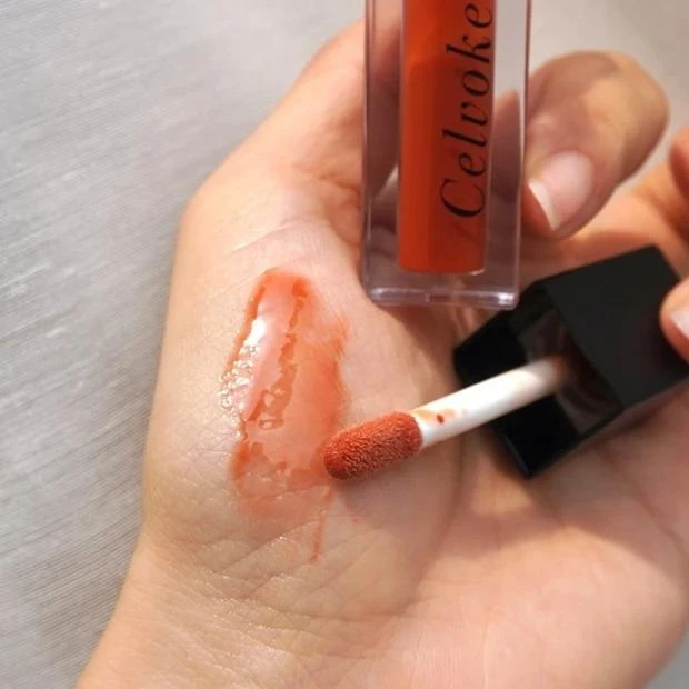 セルヴォーク モイステン リップドロップ 03 ネオテラコッタ