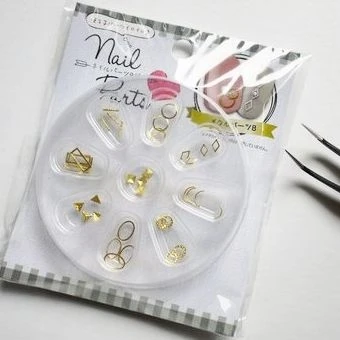 ポリッシュでリアルに仕上げる！ 夏の定番ターコイズネイル【ギ☆のセルフネイル手本帖】_6_1