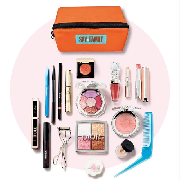 人気声優の高野麻里佳さんのまつ毛を主役にした彫深ドールメイク法は