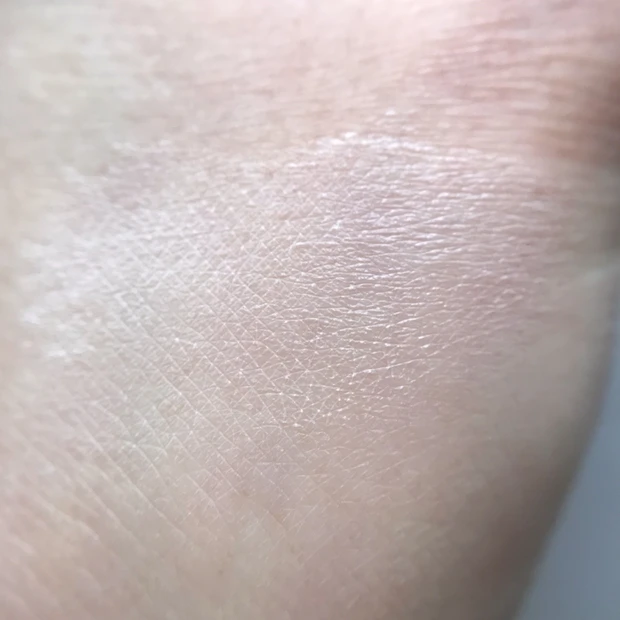 トムフォードビューティー エモーションプルーフ アイプライマー