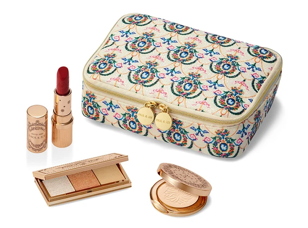  2025 新品 クリスマス限定 ピーナッツ 公式店限定ポーチ付 11月以降入荷予定 ご予約受付中】 ノルディカニッセ 2025 新作