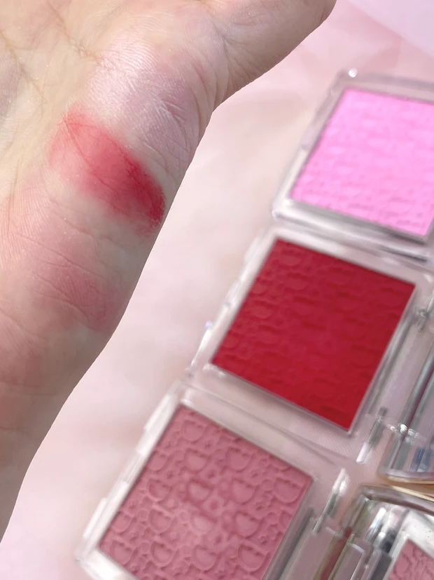 上から810、830、850 