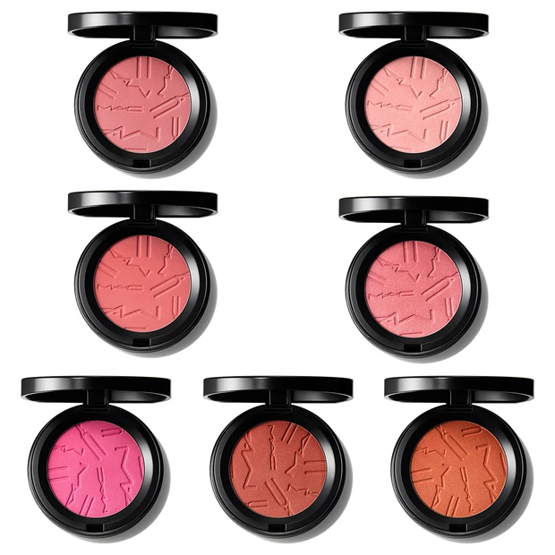 M･A･C　マック　夏新色　ピンク/レッド　スキンフィニッシュ カラーストラック ブラッシュ