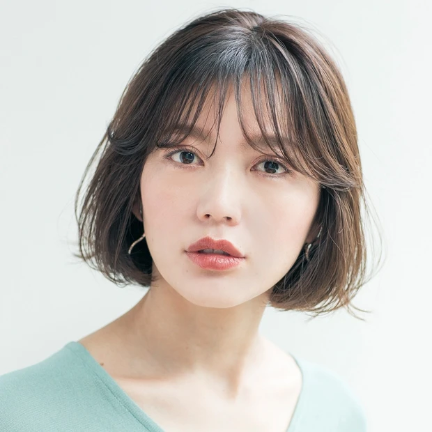 自然体で若見えしちゃう、シースルーバングボブ