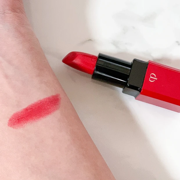 甘すぎずスマートに決める「大人のアフタヌーンティー」メイクのポイント_2_2