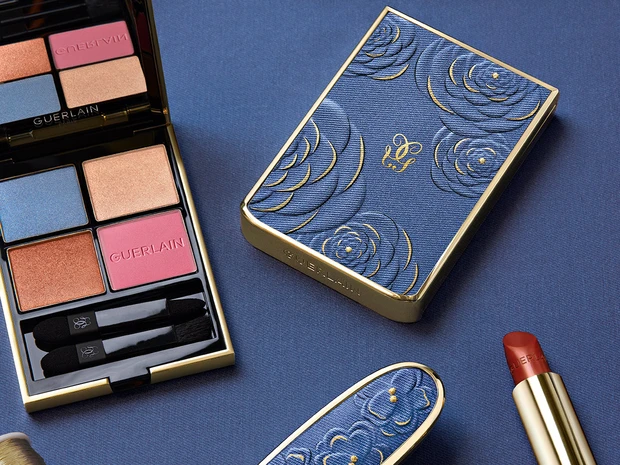 ゲラン新作はデニム×フローラル！アップサイクルデニムを用いた限定パッケージに注目【春新色コスメ2026】 