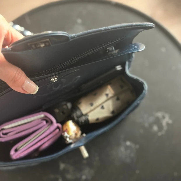 <アラフォーOL>バッグ小さい派のポーチの中身紹介