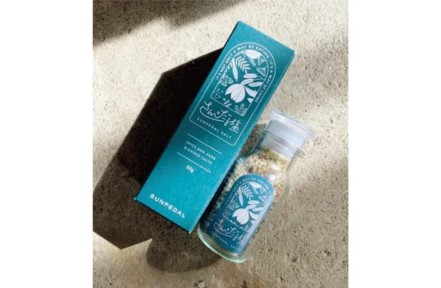 最新情報はインスタグラム（@sunpedal）でチェックして。さんぺだる塩 ￥1296