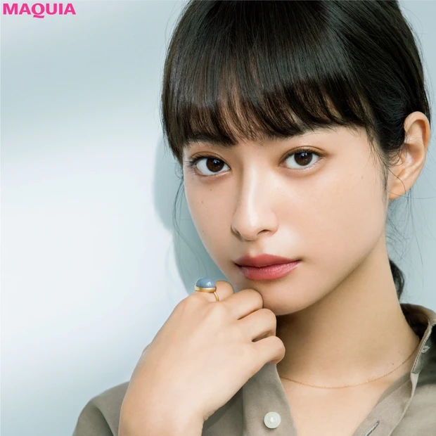 河北裕介さんが提案！ マットな質感のブラウンベージュでつくる上品顔