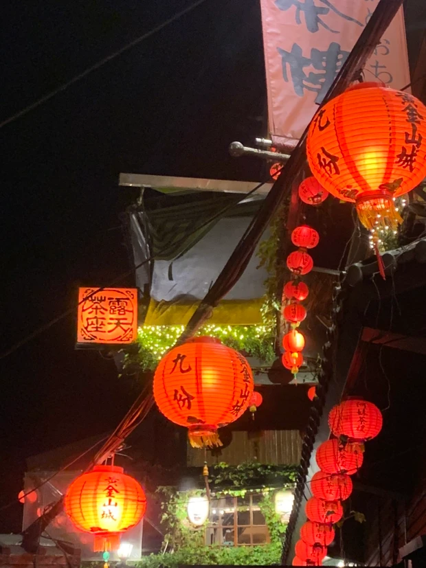 《自己紹介》マキアインフルエンサー1年目の”むっち”です!宮崎が生んだ生粋のスキンケアオタク!成分を紐解いたスキンケア紹介を発信していきます!_1_3