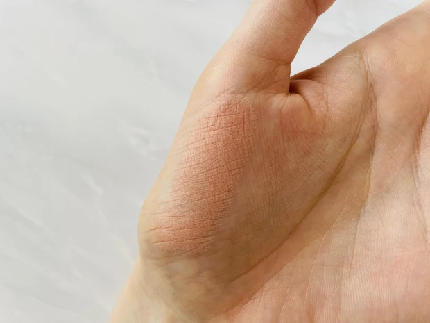 夏はツヤ肌!【ローラメルシエ】のアイテム達で濡れたようなツヤ感を演出してメイクをより一層楽しみませんか?_5