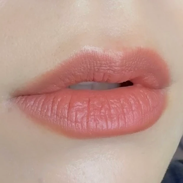 fwee フィー プリンポット ND03ウィズアウト リップメイク実例 