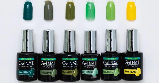 Seria(セリア)のジェルネイルのグリーン、イエロー系カラー