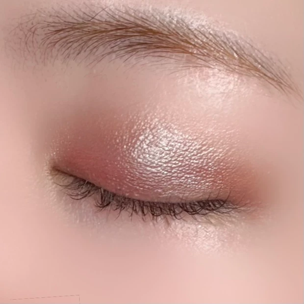 SUQQU（スック）　モノ ルック アイズ　P-02 凛麗 RINRAI 単色アイシャドウ シングルアイシャドウ ブルベ