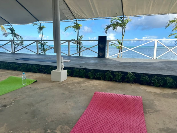 成田からたったの約3時間！サイパンでビーチヨガ　心身が安らぐデトックスの旅(1)_1_1