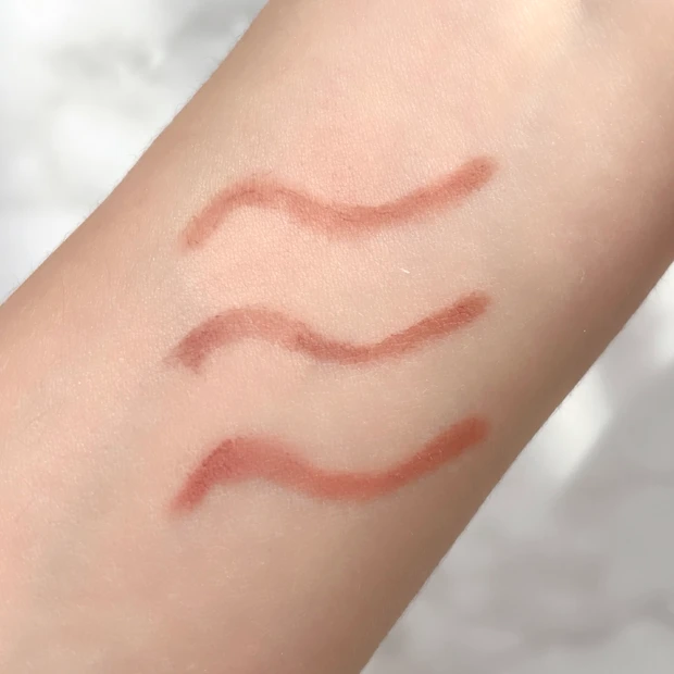 セザンヌ影色リップメイカーの色味比較