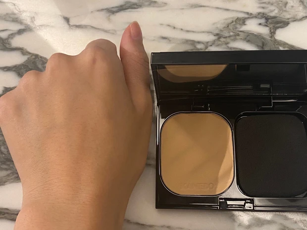 マスク悩み解消!2/5発売KANEBO新作ベースメイク_3_2