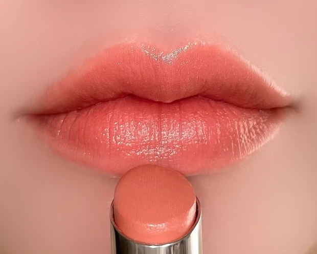 ルナソル フュージングカラーリップス 色持ち 落ちないリップ