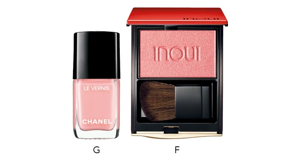 1.「ビビッドな青みピンク」を使った華やかなピンクメイク_Fインウイ チーク 01 ¥6050/資生堂_Gヴェルニ 175 ¥4620/シャネル