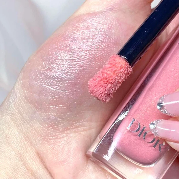 ディオール ハイライト ブルべ ディオールスキン フォーエヴァー グロウ マキシマイザー 212 チュチュ