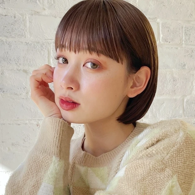 ボブ　ヘア　髪型　ヘアスタイル　大人　前髪あり　ミニボブ