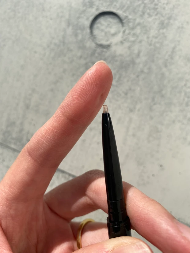 【KATE】新作アイブロウ#眉シャーペン!0.8mm極細なのに折れにリアルな毛並みが描ける_4