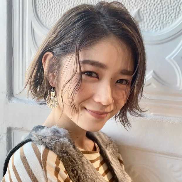 ヘアスタイル ミニボブ ボブ 大人の髪型 ポイントパーマ×外ハネ
