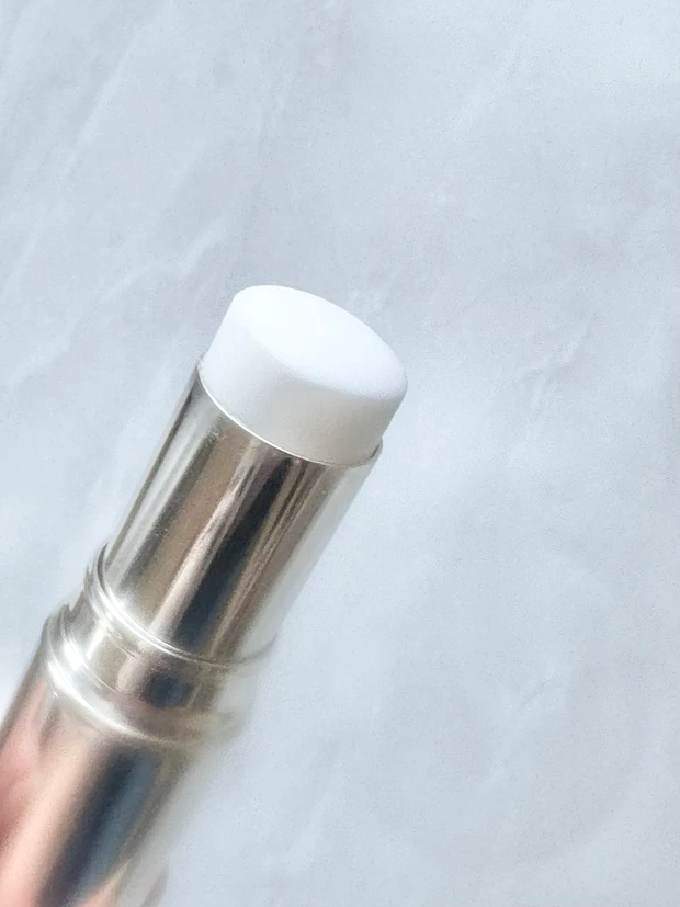 【名品】日中の乾燥対策！イプサの水スティック状美容液でメイク直ししながら肌の水分補給。_2_2