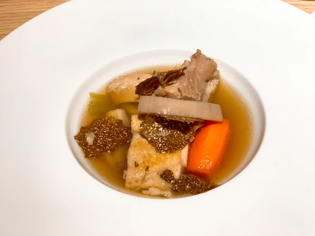 甘すぎずスマートに決める「大人のアフタヌーンティー」メイクのポイント_4_2