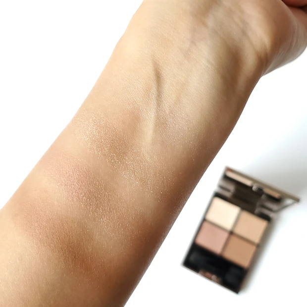 ルナソル アイカラーレーション EX 37 Meteor Night スウォッチ