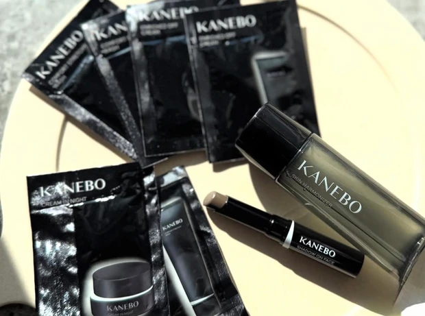 【最愛ブランド】KANEBO シャドウオンフェースとスキンハーモナイザーを愛用レビュー|骨格メイクと揺らがない肌を作るスキンケア_4