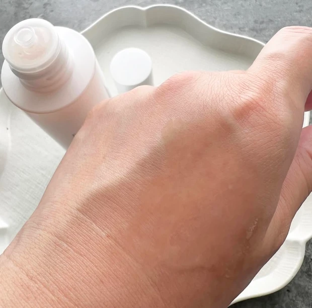 まるで飲むビタミンサプリ！ドクターケイ［薬用Cクリアホワイトローション　］で大人の肌荒れ・くすみ・毛穴全てケア_4_2