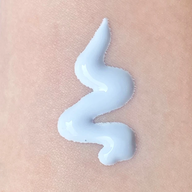 ジルスチュアート　化粧下地　UVベース　ベースメイク　コントロールカラー　ブルー　