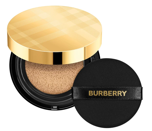 バーバリー アルティメット グロウ クッション