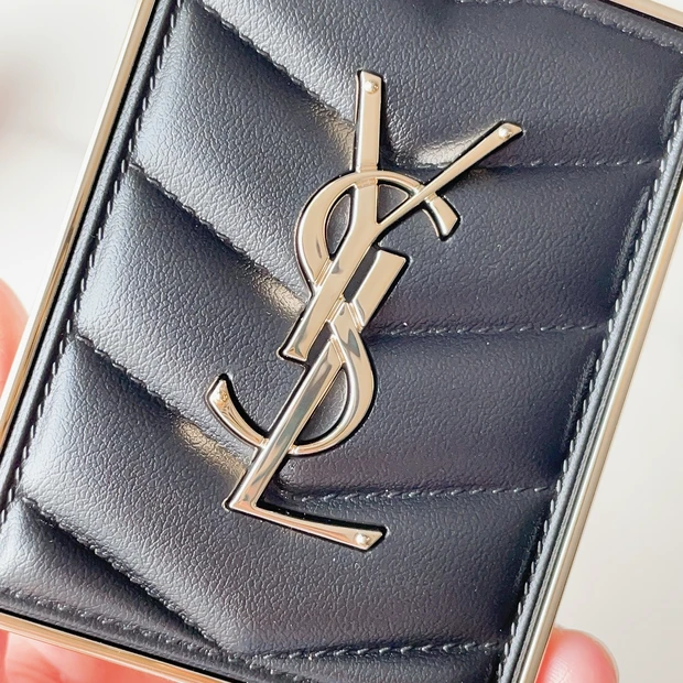 8月4日全国発売【YSL新作コスメ徹底レビュー】話題の新作アイシャドウ！イヴサンローラン クチュール ミニ クラッチ 100_7_1